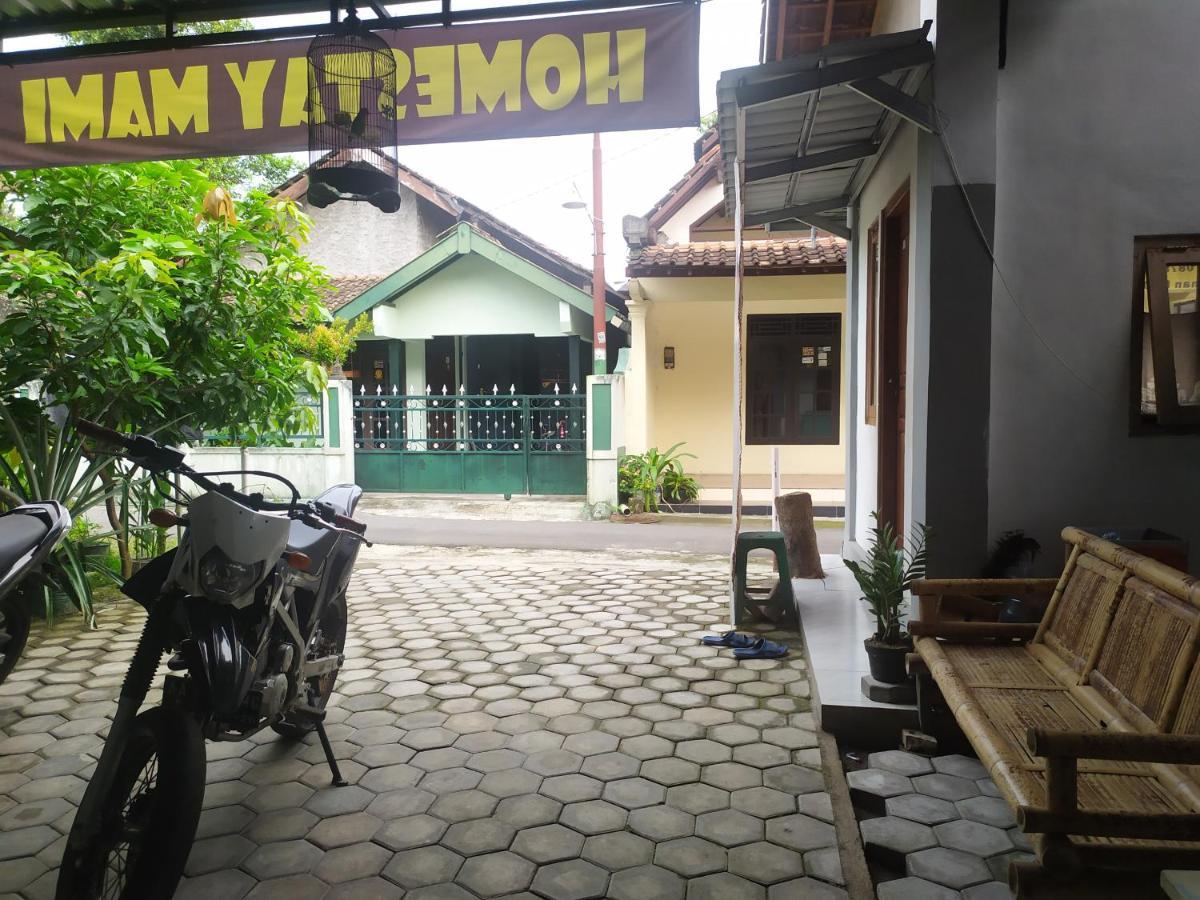 Homestay Mami Borobudur Magelang Exterior photo